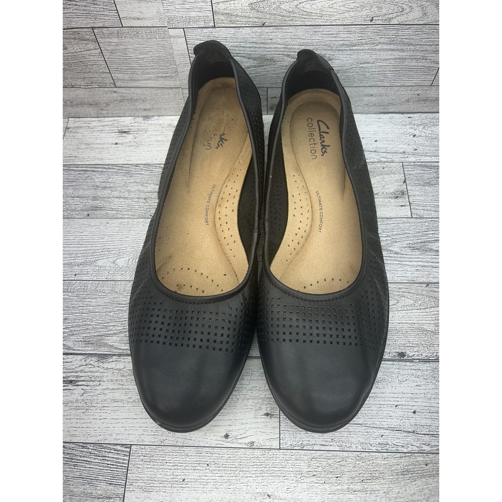Clarks Collection Shoes Womens Size 9.5M Black Comfort‎ Flats Perforated Slip On